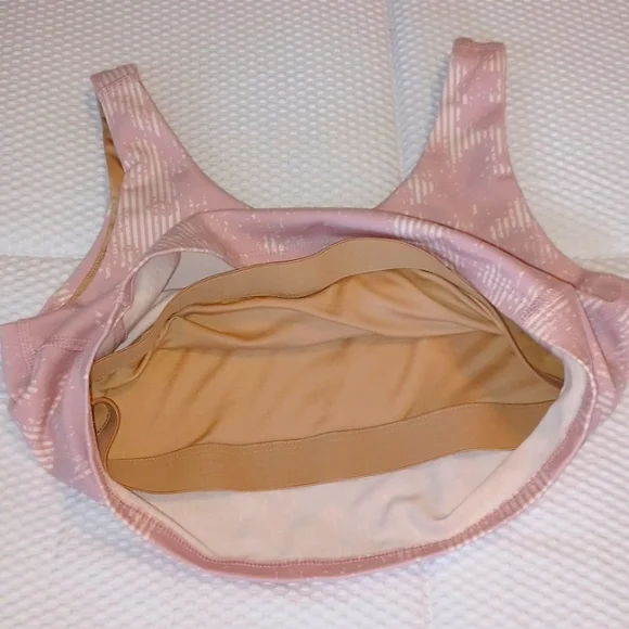 ☀️Old Navy Active Powerchill Cropped Tank Sports Bra - Picture 6 of 7
